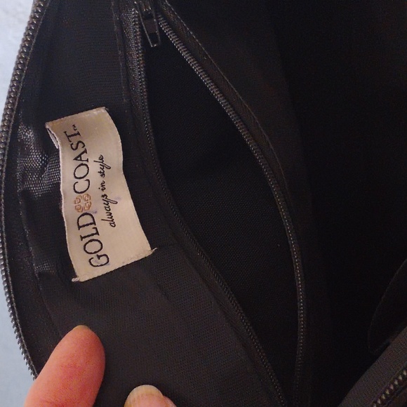 Gold Coast Bundle 🪷 - Picture 7 of 16